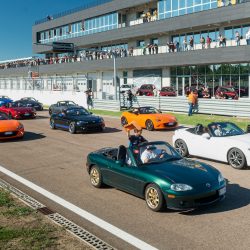 mx 5 guinness world record
